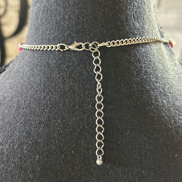 Pink & Silver Necklace - Picture 2 of 4